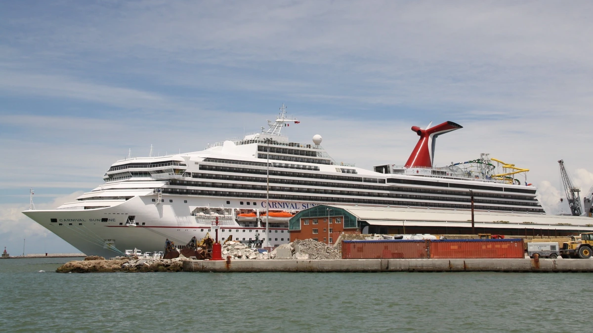 Livorno Cruise Port: Train Links to Florence & The Pisa Bus Hack