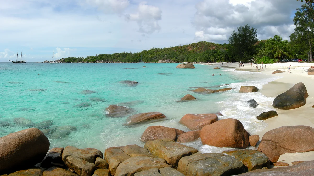 Praslin Cruise Port