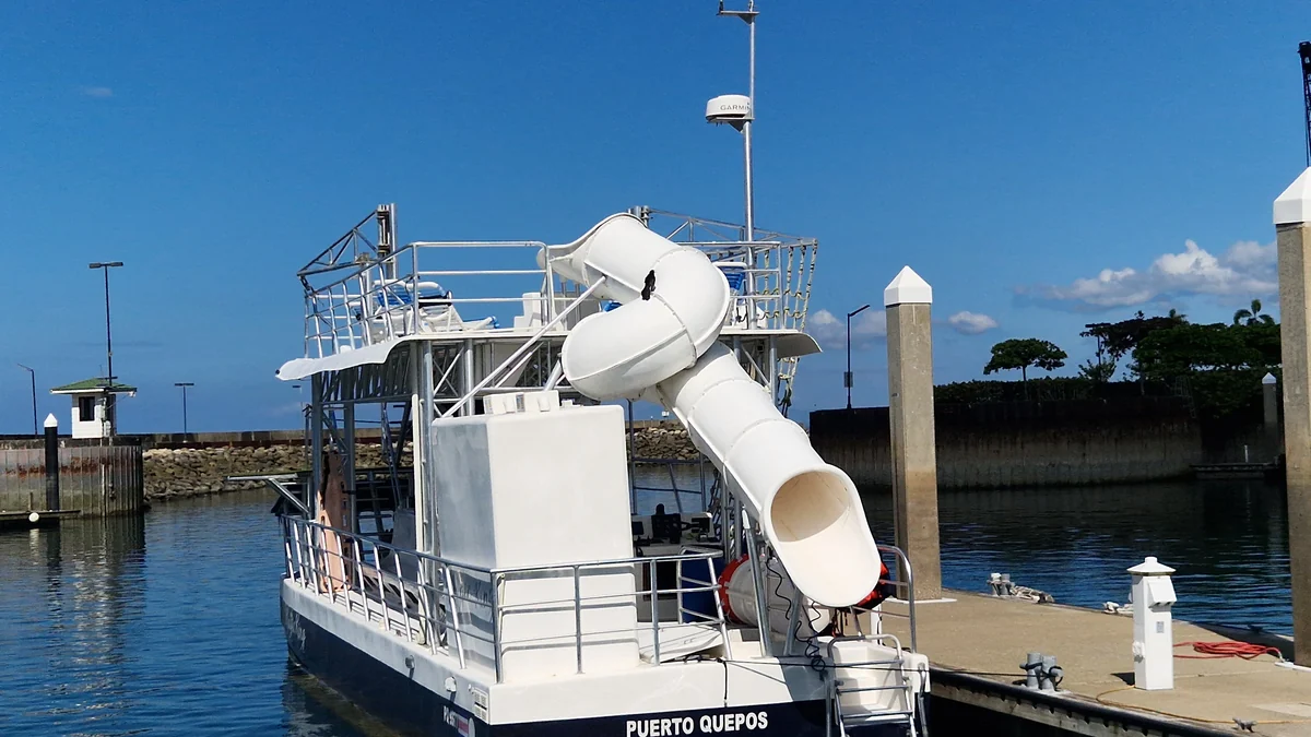 Quepos Cruise Port