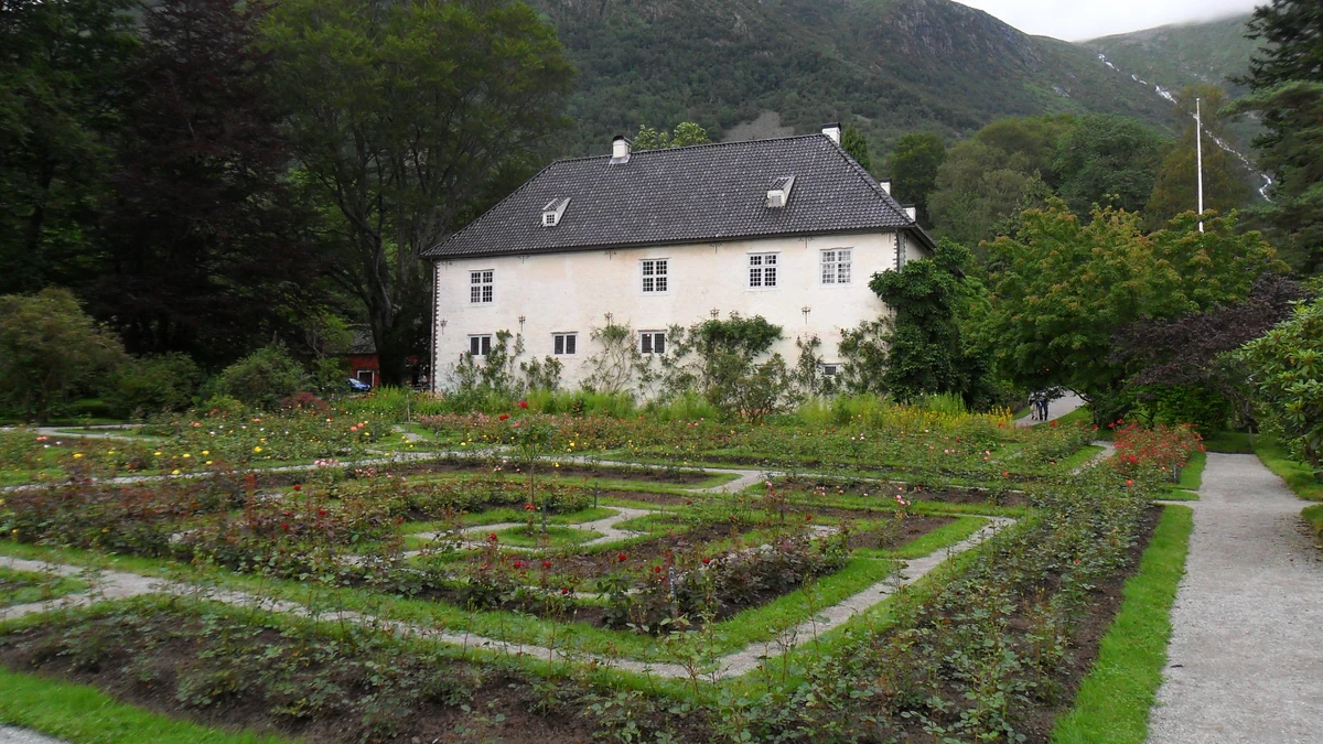 Rosendal Cruise Port