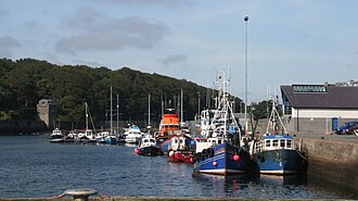 Stornoway cruise port and harbour setting