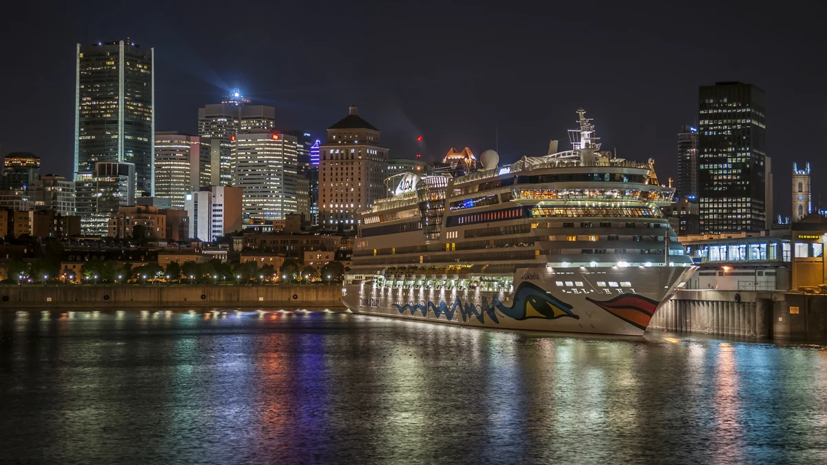 AIDAbella cruise ship in Montreal