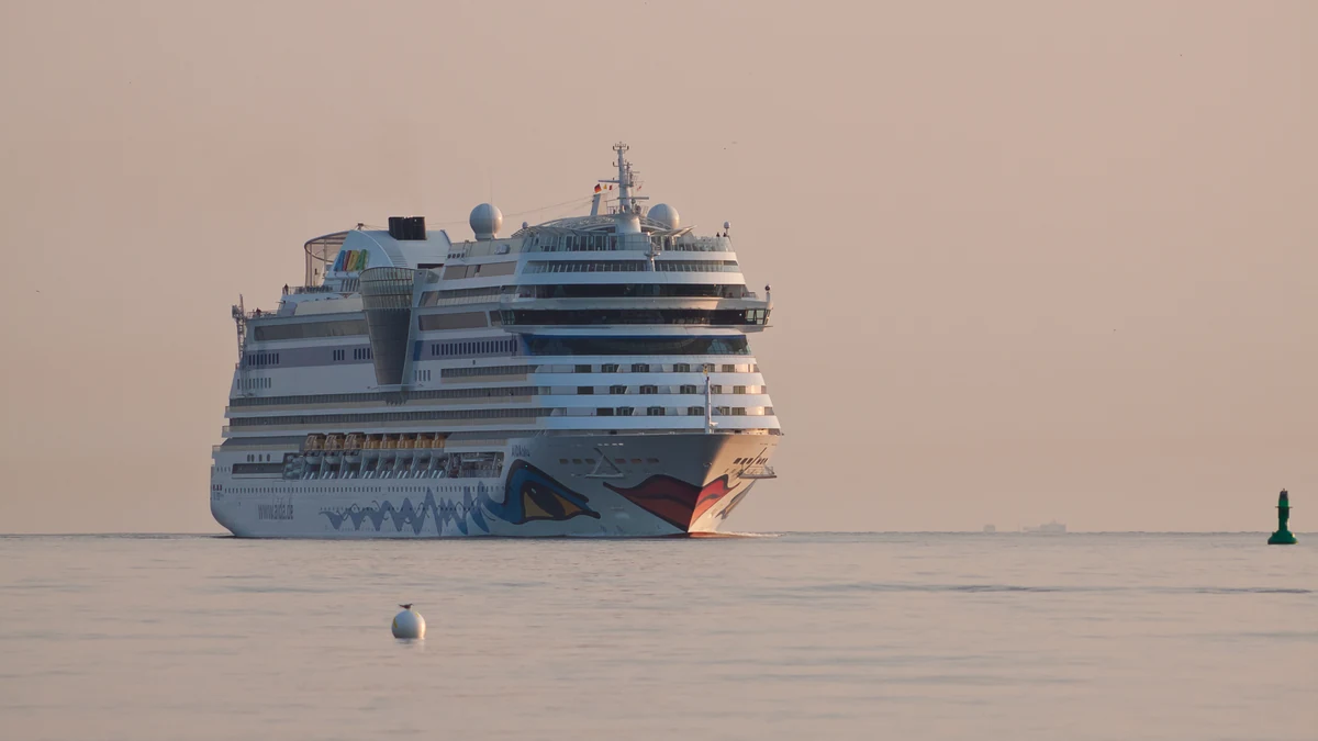AIDAblu cruise ship in Warnemünde