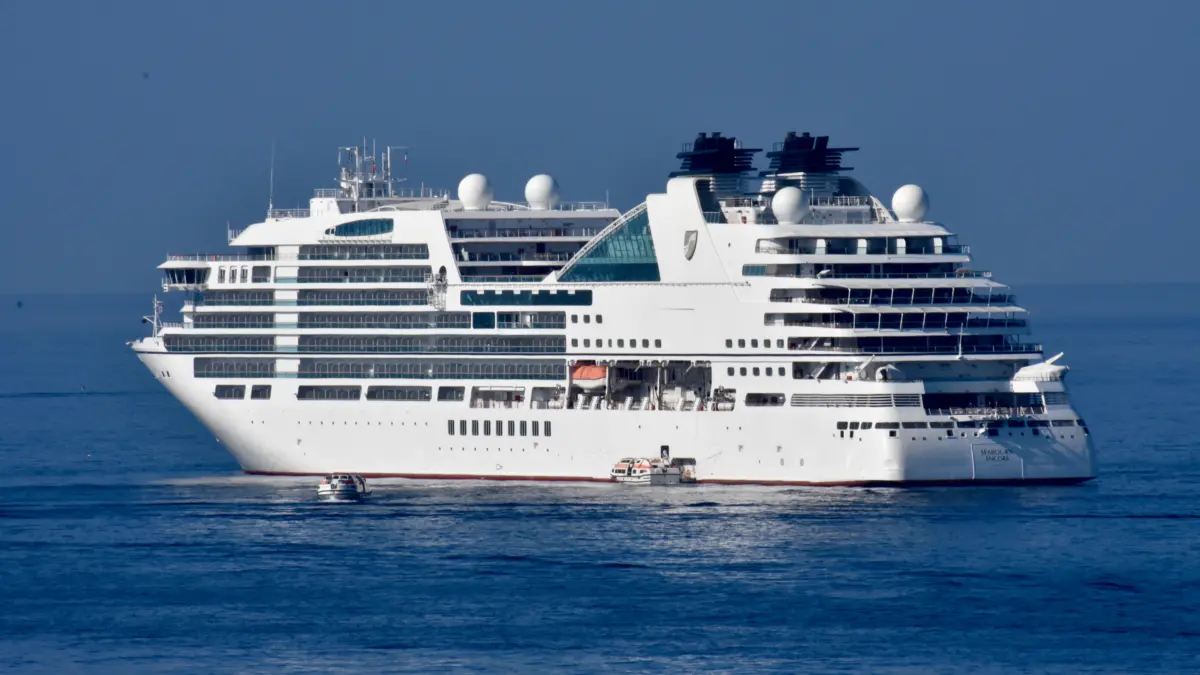 Seabourn Encore at sea