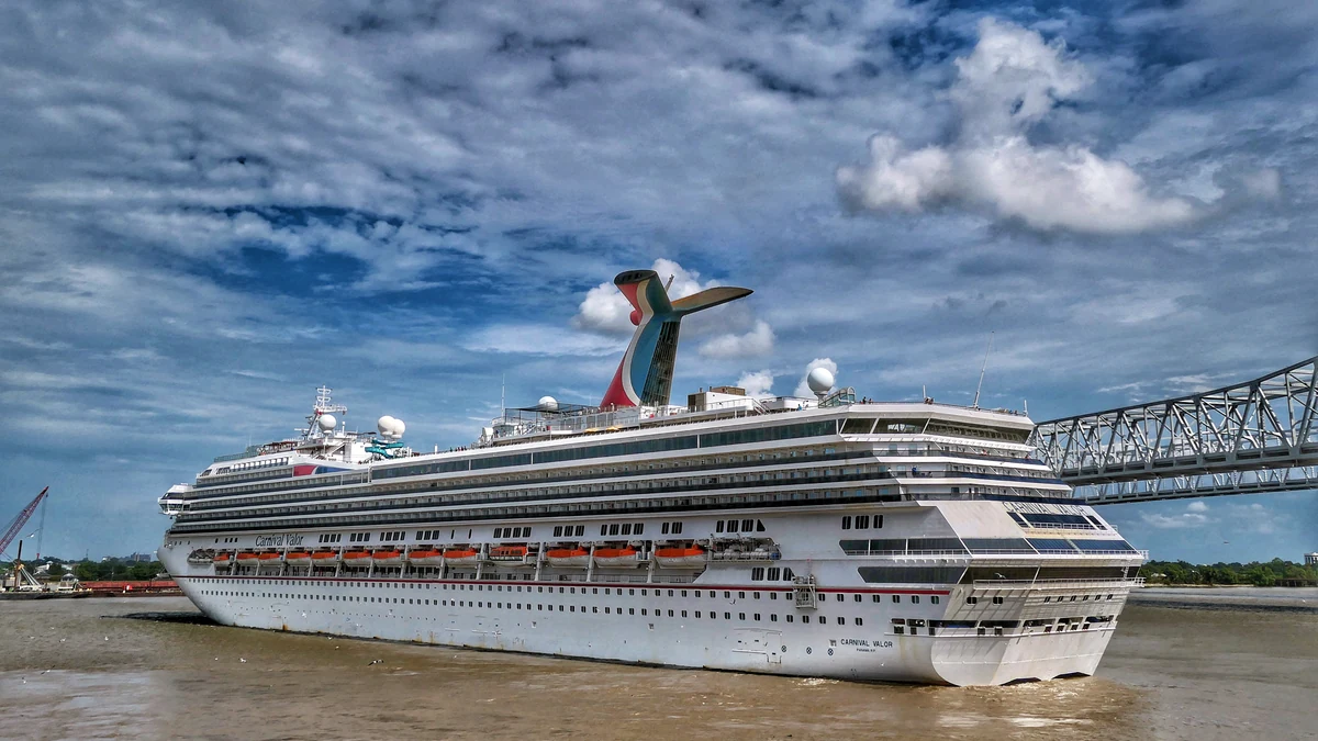 Carnival Valor cruise ship at New Orleans