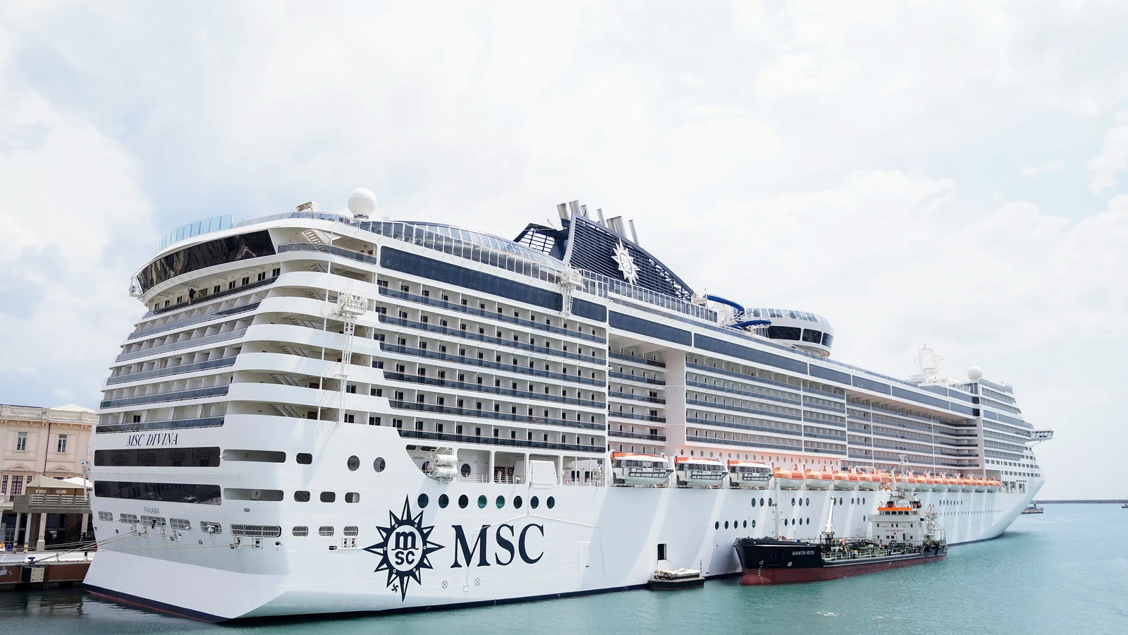 MSC Divina cruise ship under way