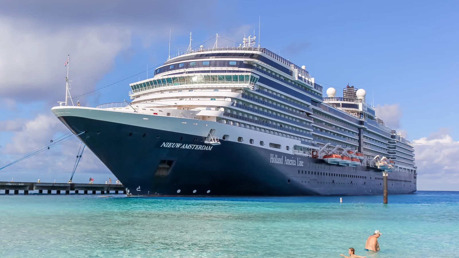 Nieuw Amsterdam Holland America cruise ship at sea
